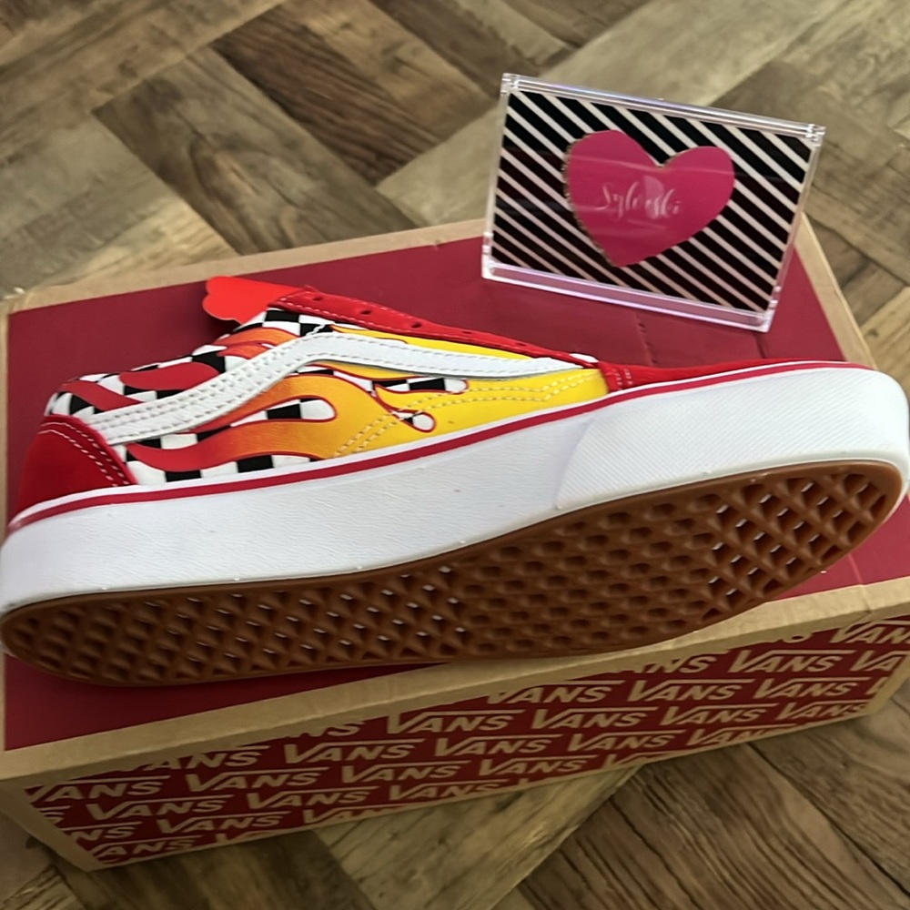 🔥 VANS UY COMFYCUSH OLD SKOOL (FLAME) KIDS NWT - Picture 6 of 6